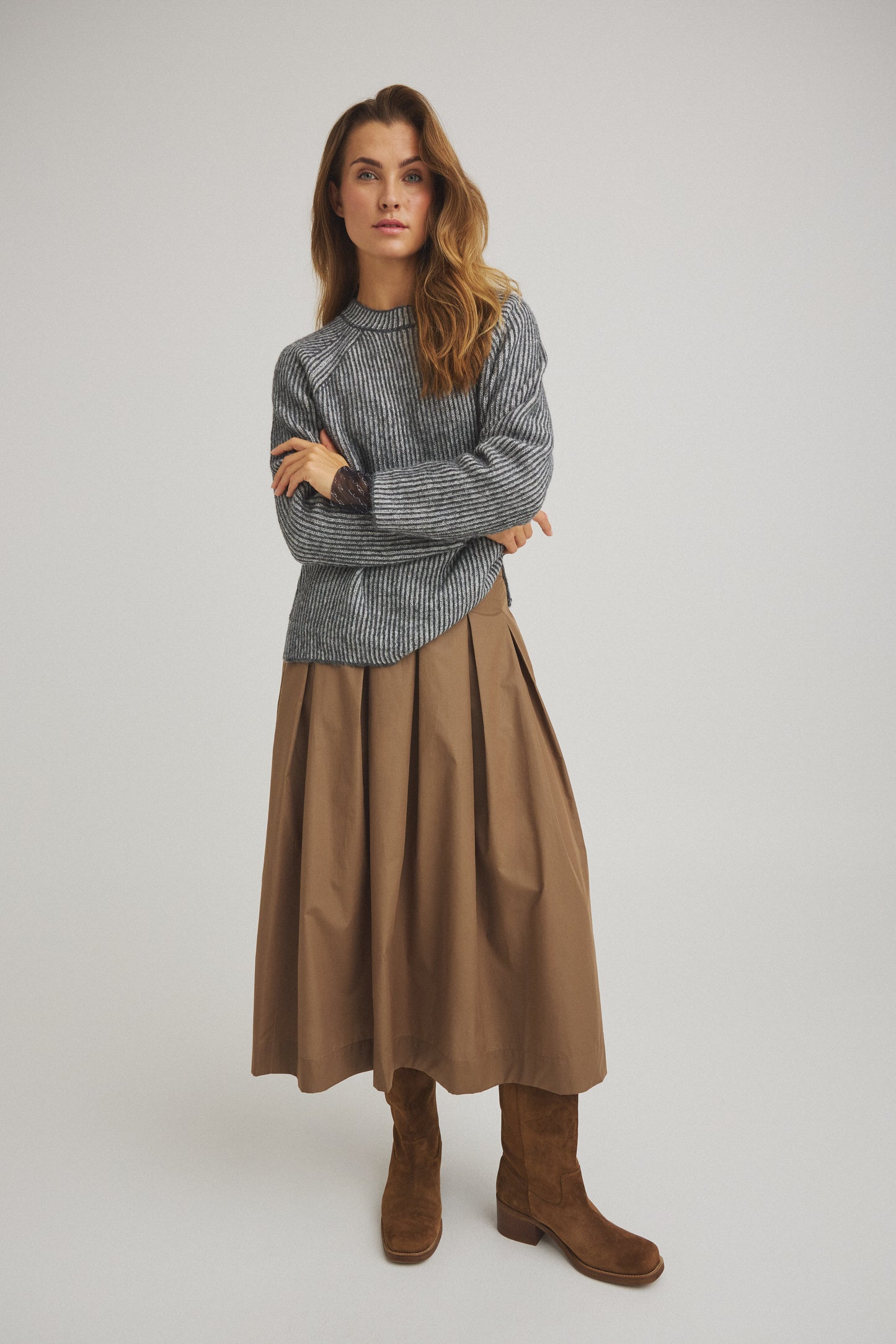 LUXZUZ // ONE TWO Jansine Skirt Skirt 782 Otter