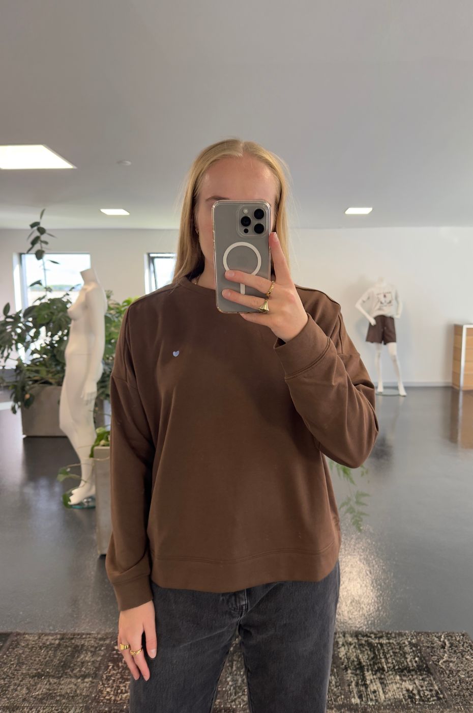 LUXZUZ // ONE TWO Jeanie Sweat Sweat 798 Cocoa Brown