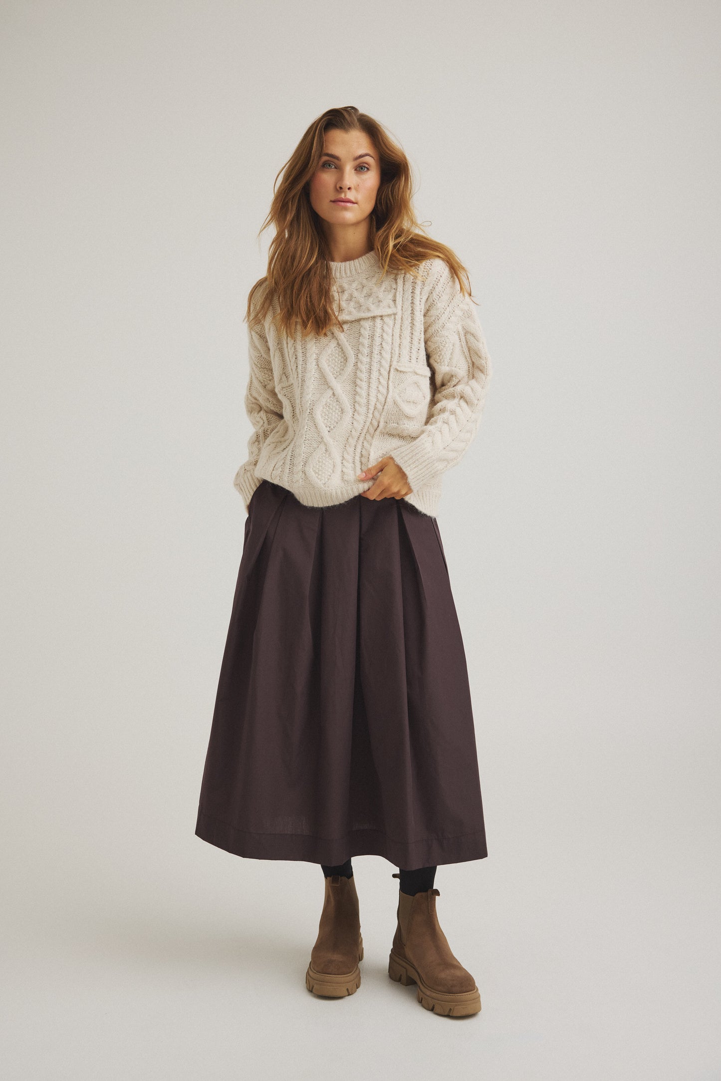 LUXZUZ // ONE TWO Jelona Knit Knit 740 Buttercream