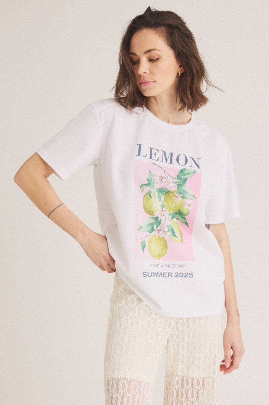 LUXZUZ // ONE TWO Lemo T-shirt T-Shirt 901 White