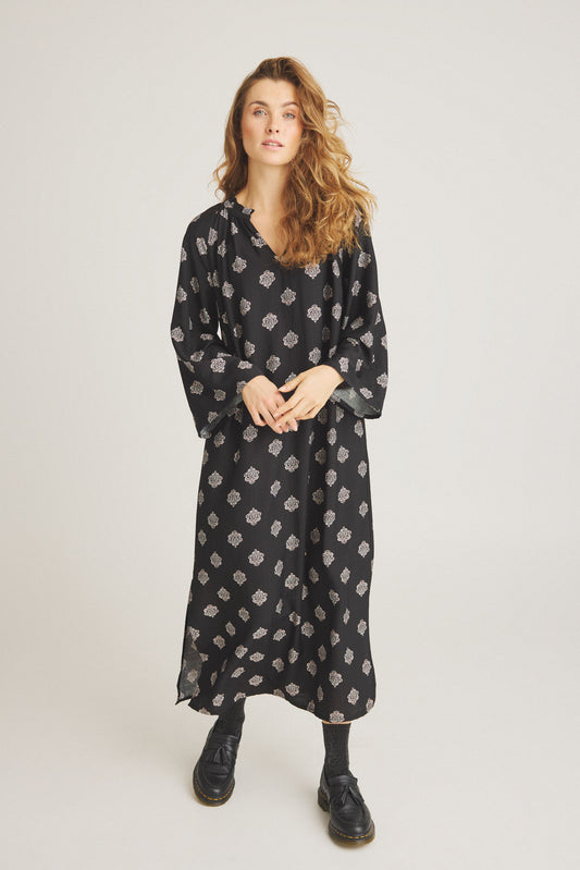 LUXZUZ // ONE TWO Salinan Dress Dress 999 Black