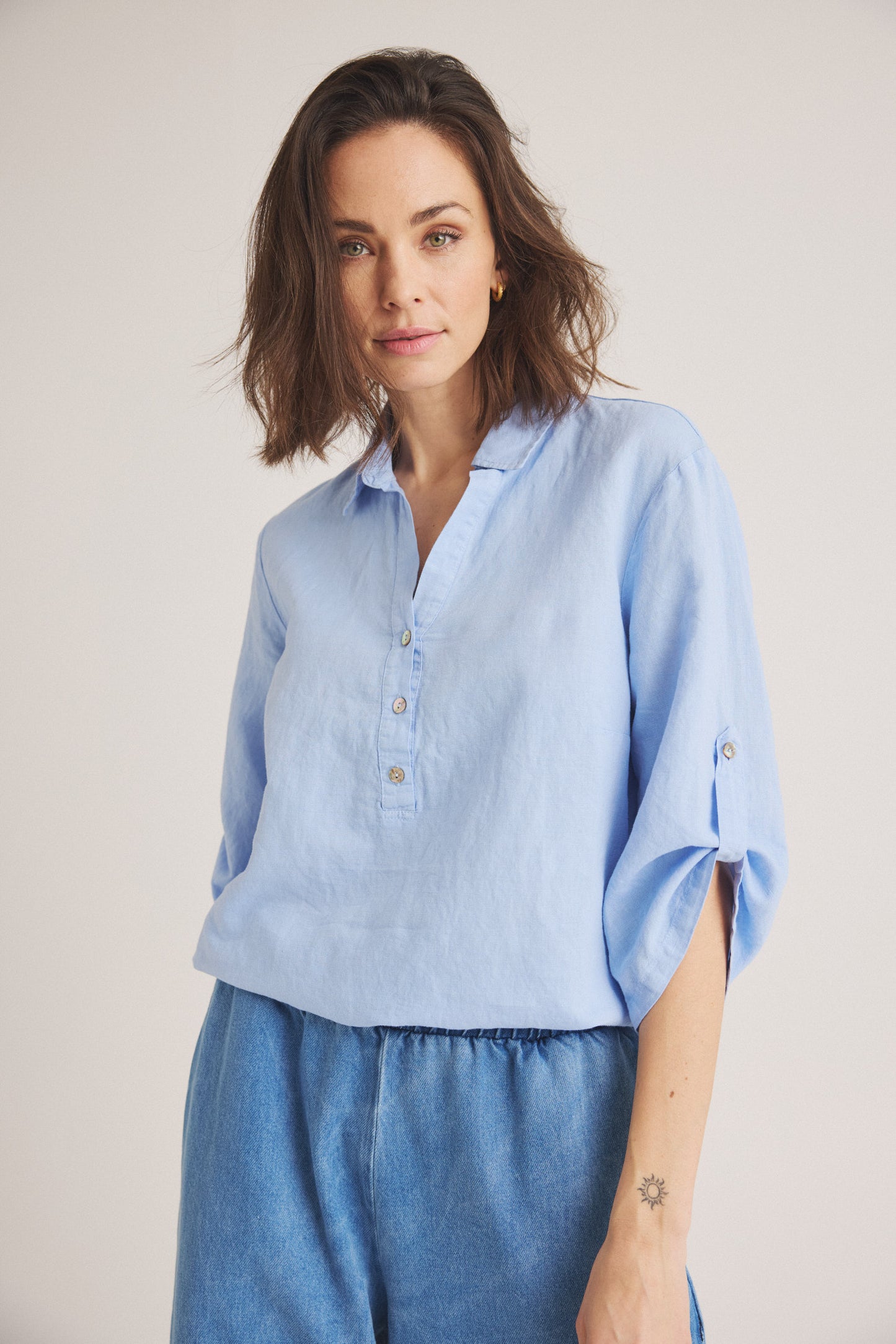 LUXZUZ // ONE TWO Siwaia Blouse Blouse 510 Chambray Blue