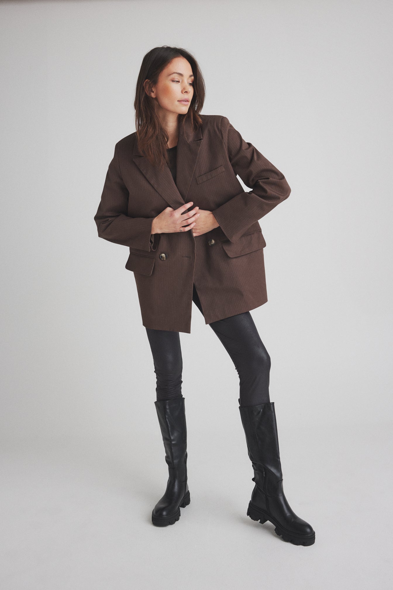 LUXZUZ // ONE TWO Boeline Jacket Jacket 699 Major Brown