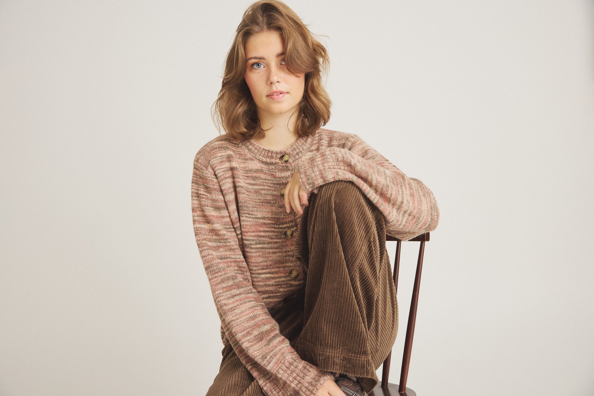 LUXZUZ // ONE TWO Elida Knit Knit 227 Cedar Wood