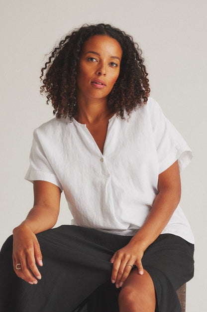 LUXZUZ // ONE TWO Helily Blouse Blouse 901 White