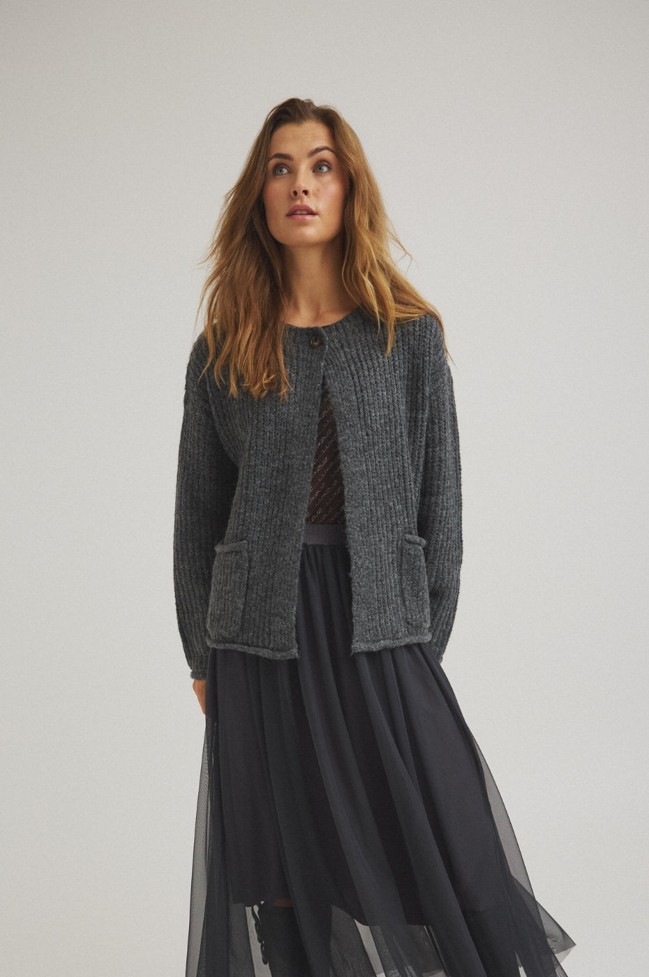 LUXZUZ // ONE TWO Jeantos Knit Knit 833 Asphalt