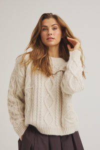 Jelona Stickning - Smörkräm