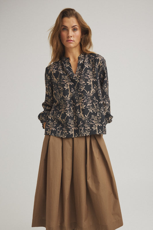 LUXZUZ // ONE TWO Jozi Blouse Blouse 819 Caviar