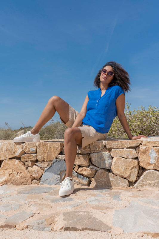 LUXZUZ // ONE TWO Kikantia Top Top 558 Dazzling Blue