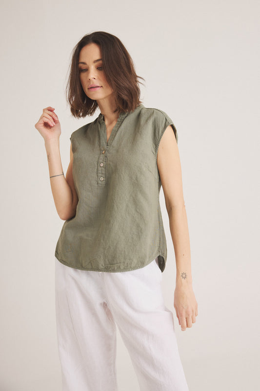 LUXZUZ // ONE TWO Kikantia Top Top 601 Cactus