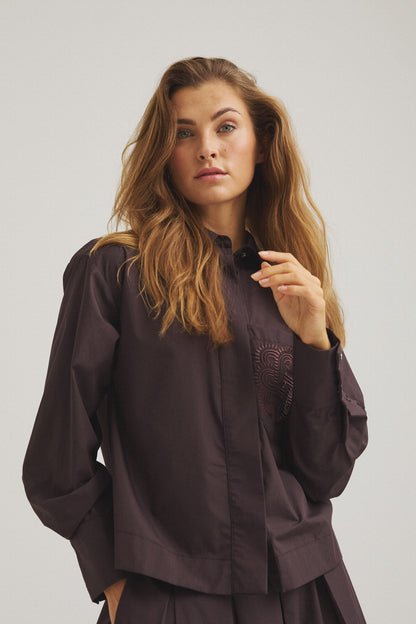 LUXZUZ // ONE TWO Makiero Shirt Shirt 793 Chocolate Plum