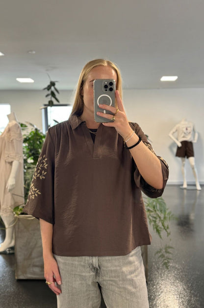 LUXZUZ // ONE TWO Siwa Blouse Blouse 788 Chocolate Chip
